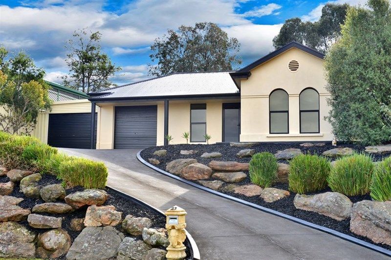 3 bedrooms House in 23 Merrivale Drive HAPPY VALLEY SA, 5159