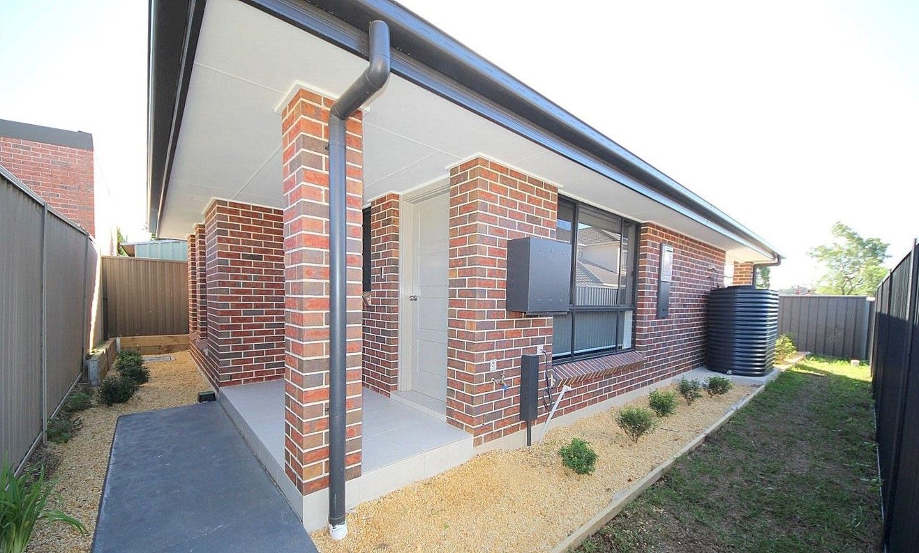2 bedrooms House in 1/14 Egan Street BANKSTOWN NSW, 2200