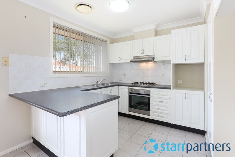 2/33 Warnock Street, Guildford West NSW 2161, Image 1