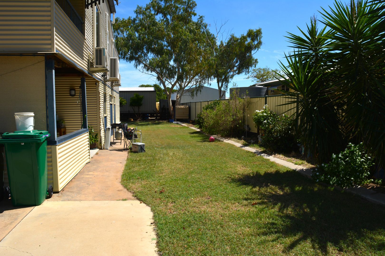 169 Emu Street, Longreach QLD 4730, Image 2