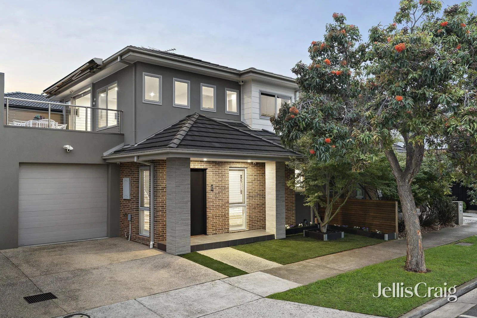 51 Melissa Street, Strathmore VIC 3041