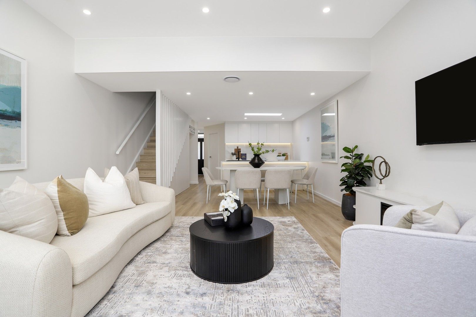 4 bedrooms House in 45a Amy Street ERSKINEVILLE NSW, 2043