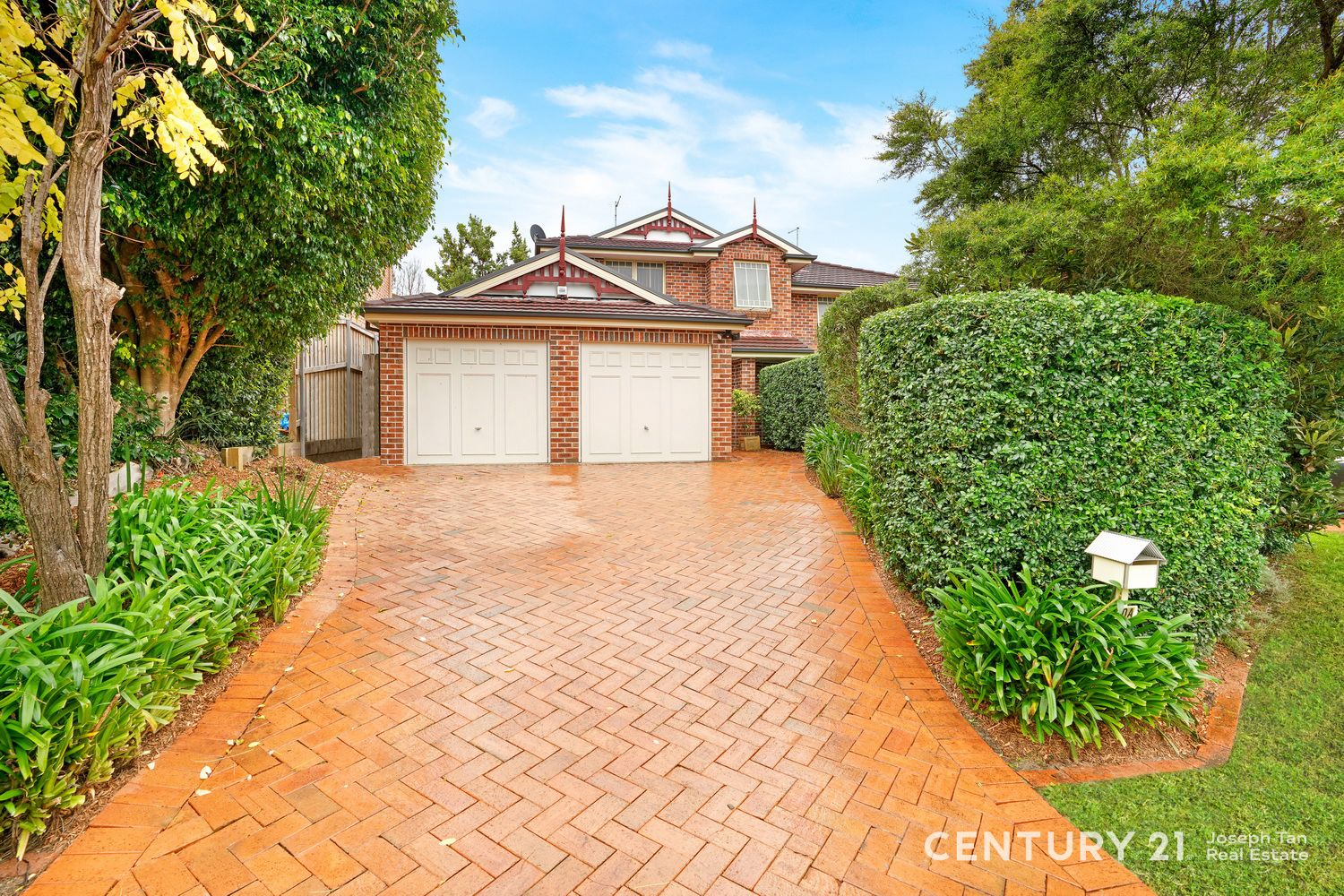 10A Hickory Place, Dural NSW 2158