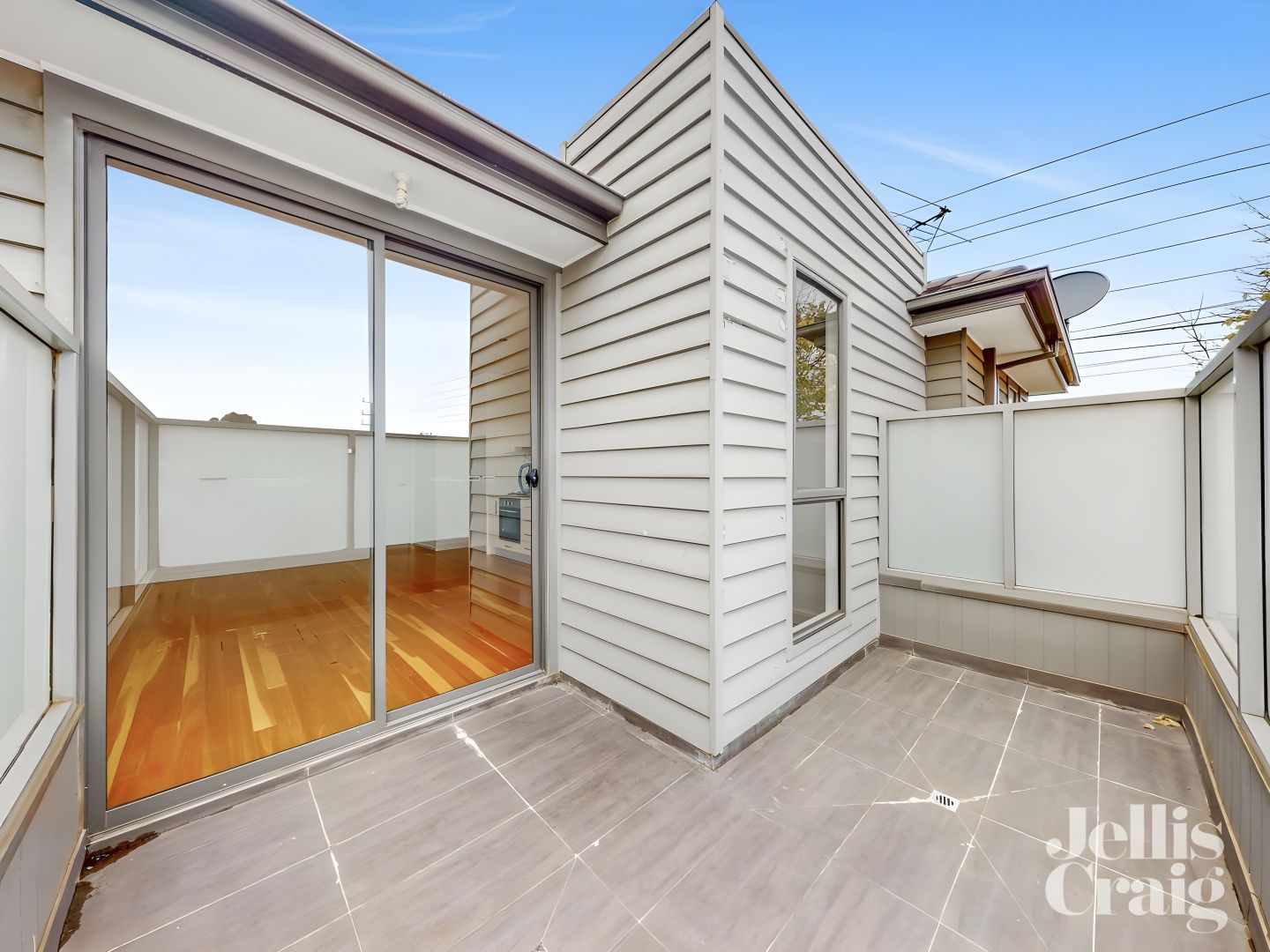 2/14 Devon Road, Pascoe Vale VIC 3044, Image 2