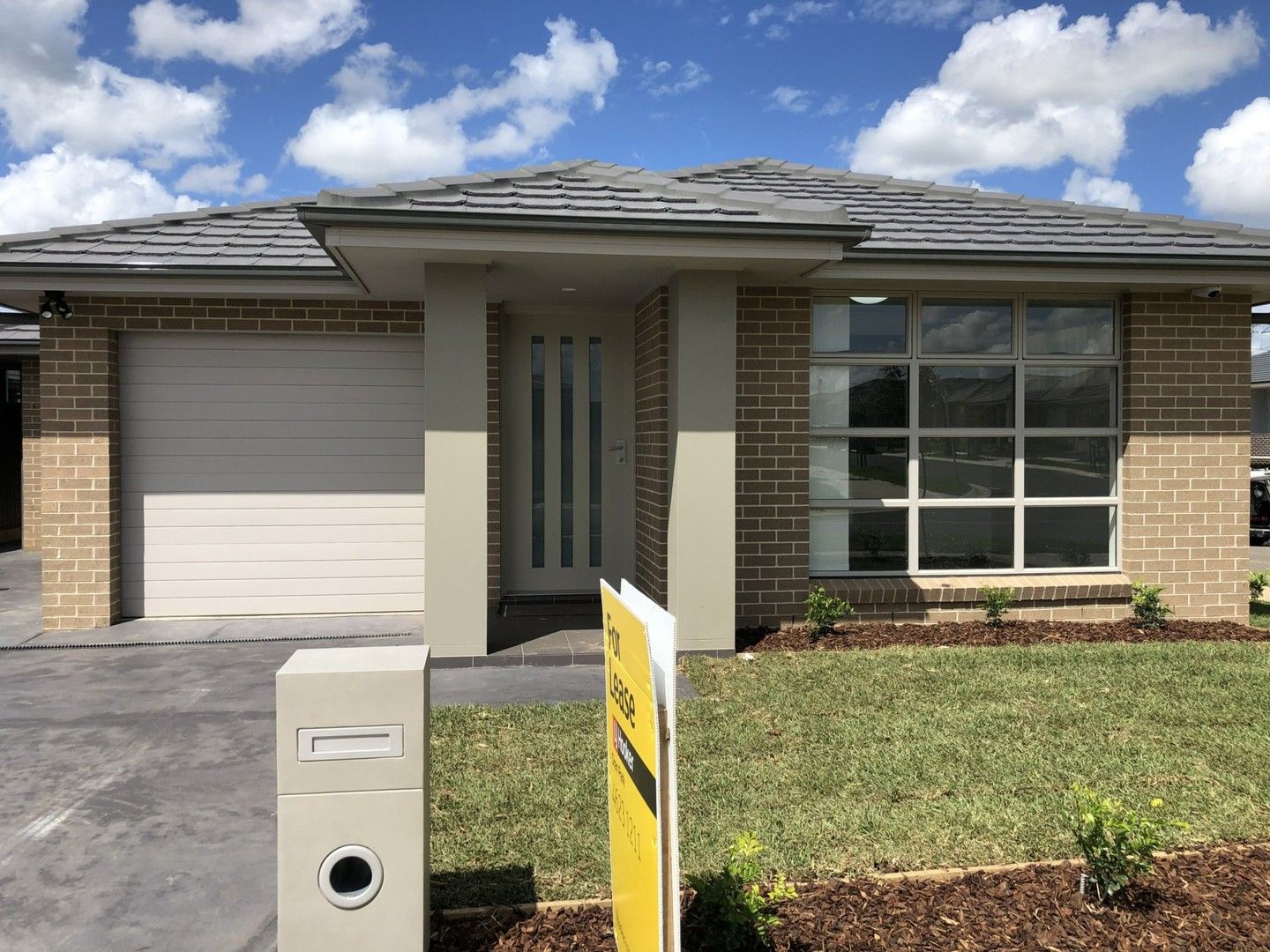 3 bedrooms House in 48 Drover Street ORAN PARK NSW, 2570