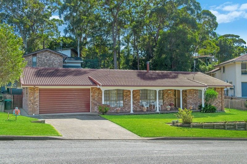 3 bedrooms House in 38 Panorama Drive BONNY HILLS NSW, 2445