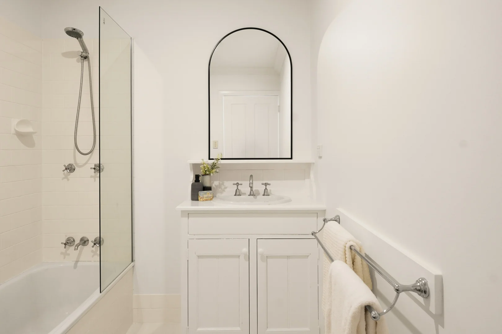 Additional image 14 of 4/48 Winchester Street, Hamilton QLD 4007