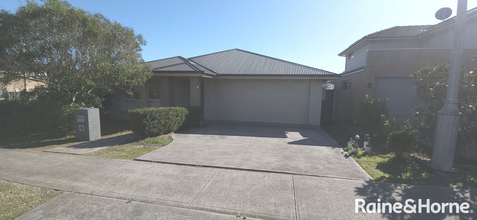 4 bedrooms House in 9 Burton Avenue BARDIA NSW, 2565