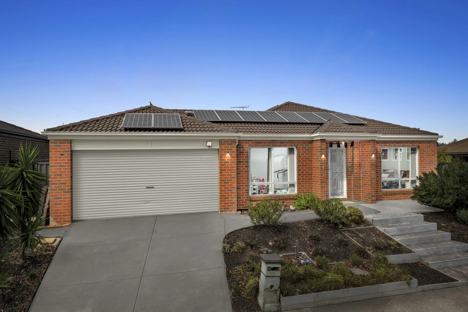 Additional image 3 of 107 Manor Lakes Boulevard, Manor Lakes VIC 3024
