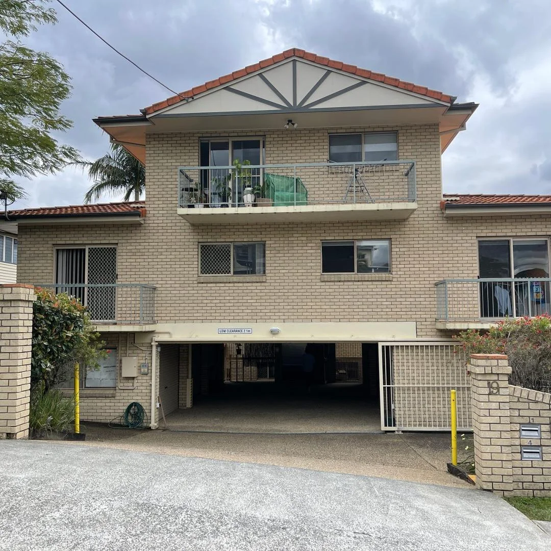 5/19 Miles St, Hawthorne QLD 4171