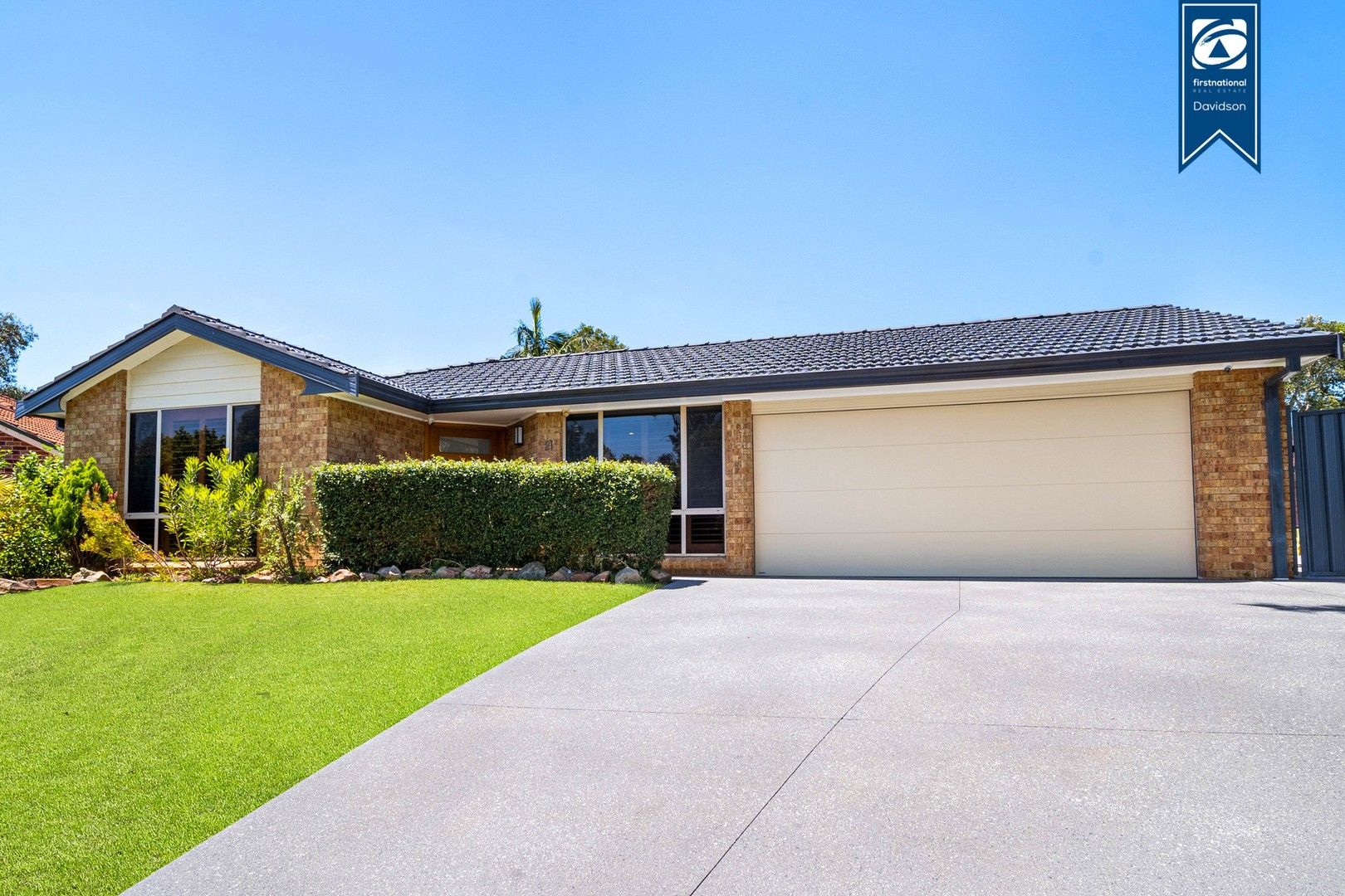 21 Baileyana Court, Wattle Grove NSW 2173, Image 0