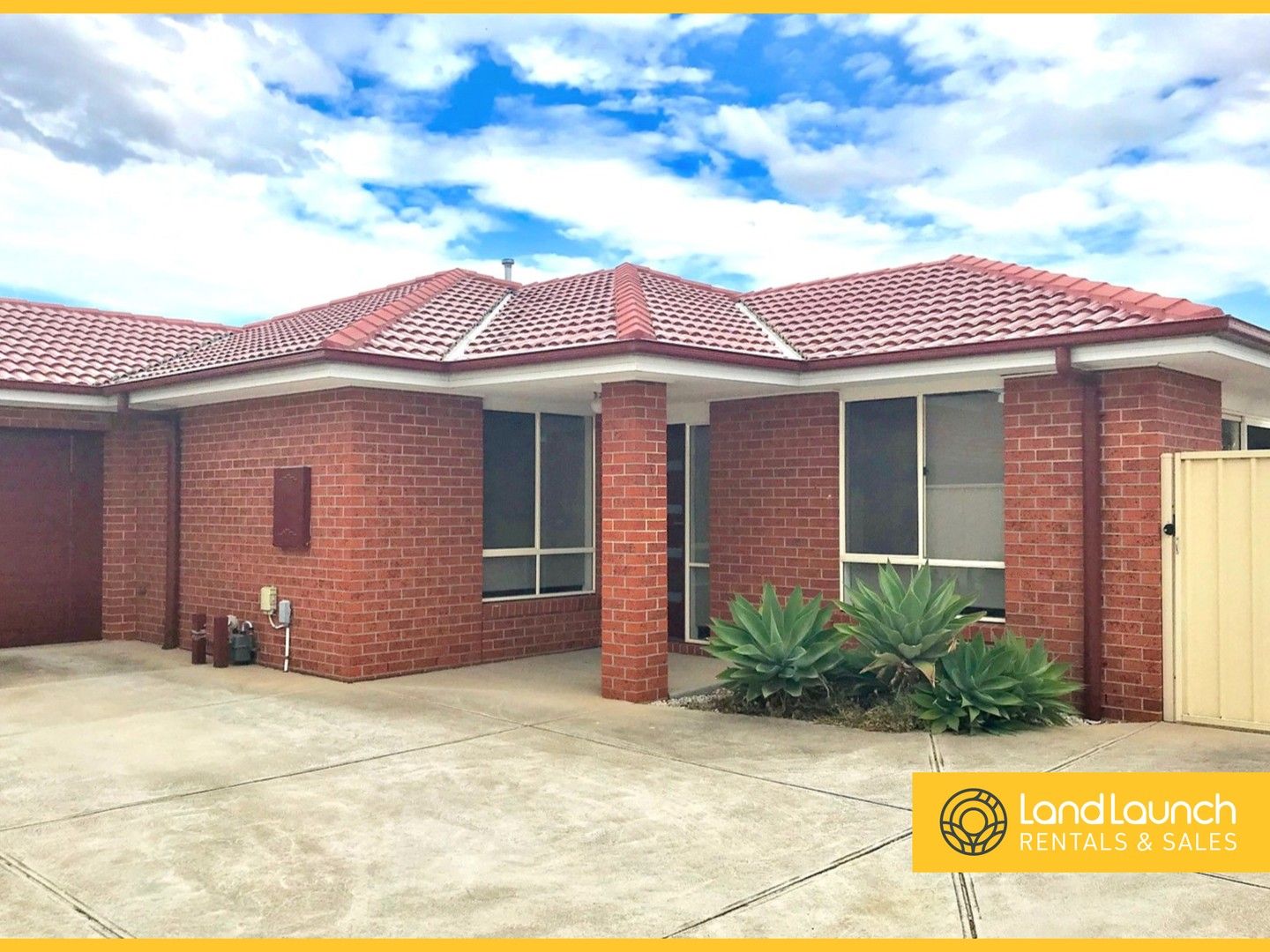 2/9 Phillip Street, Melton South VIC 3338 House For Rent 350 Domain