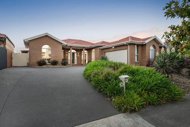 Picture of 34 Clifton Road, GREENVALE VIC 3059