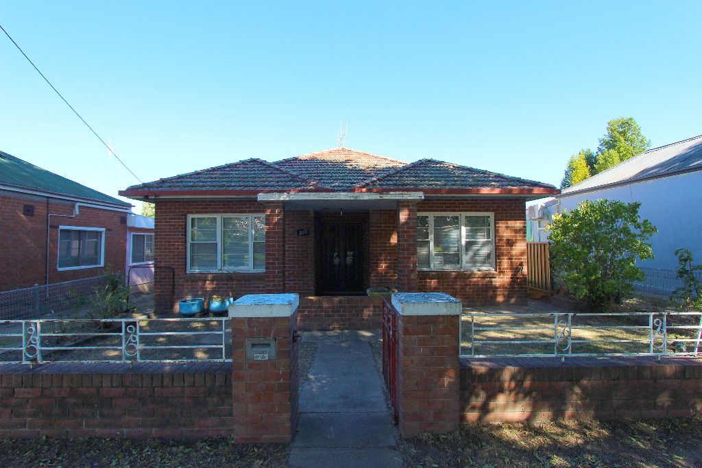 218 Rankin Street, Bathurst NSW 2795, Image 0