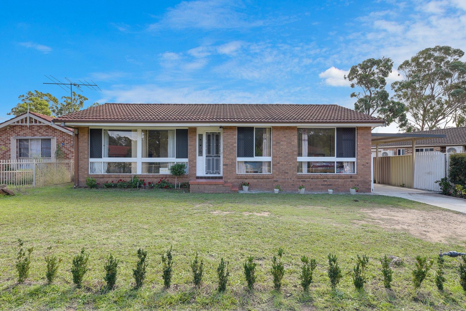 Macquarie Fields NSW 2564, Image 1