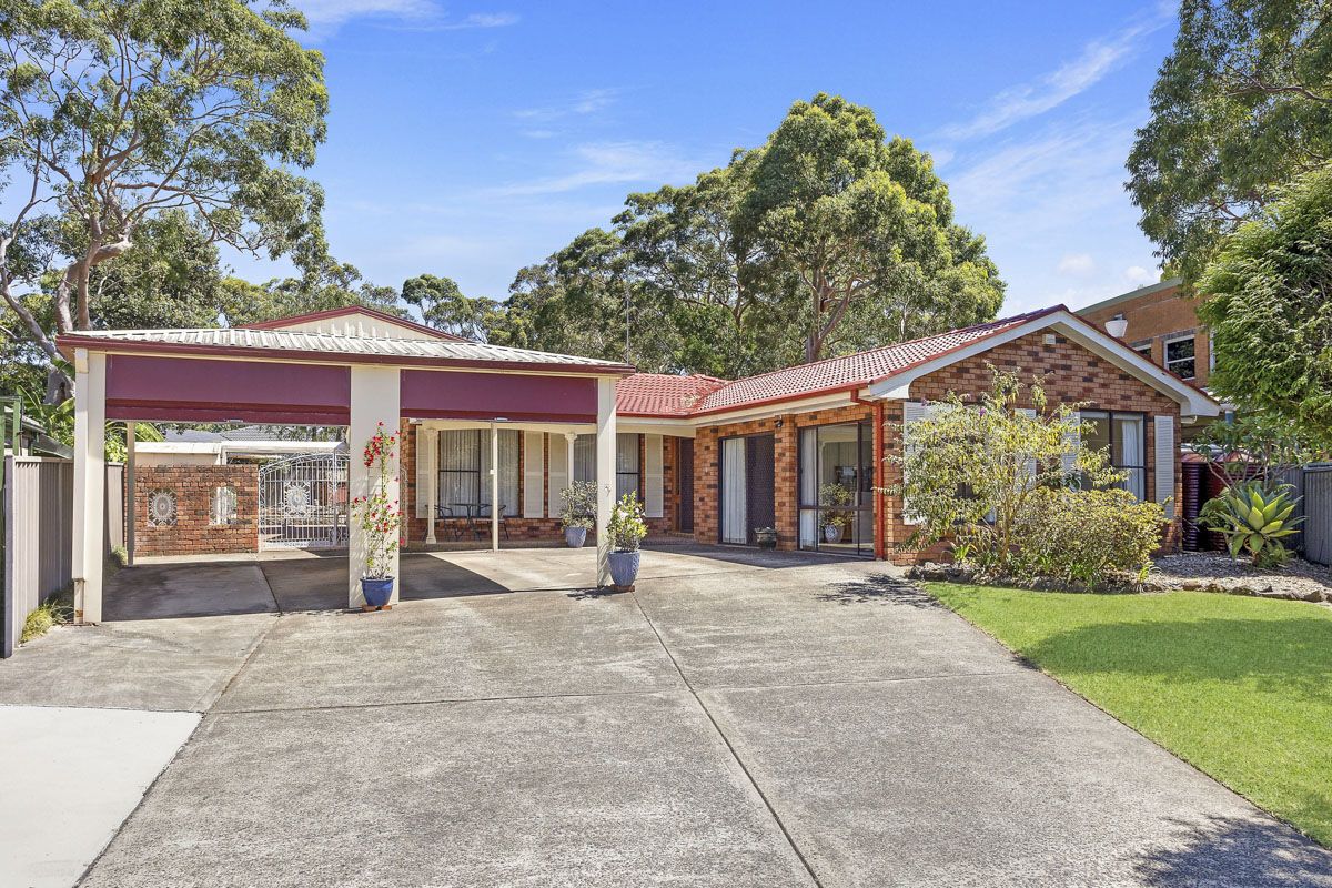 11 Dapto Place, Bangor NSW 2234, Image 1