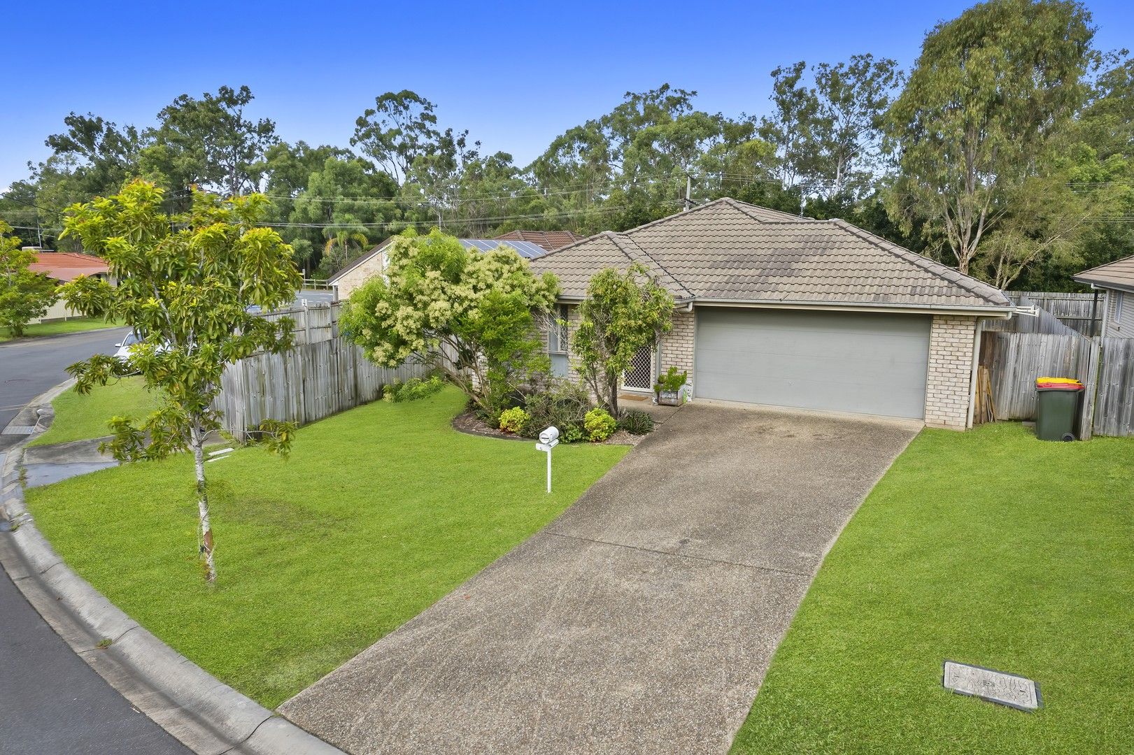 4 bedrooms House in 5 Newmarket Drive MORAYFIELD QLD, 4506