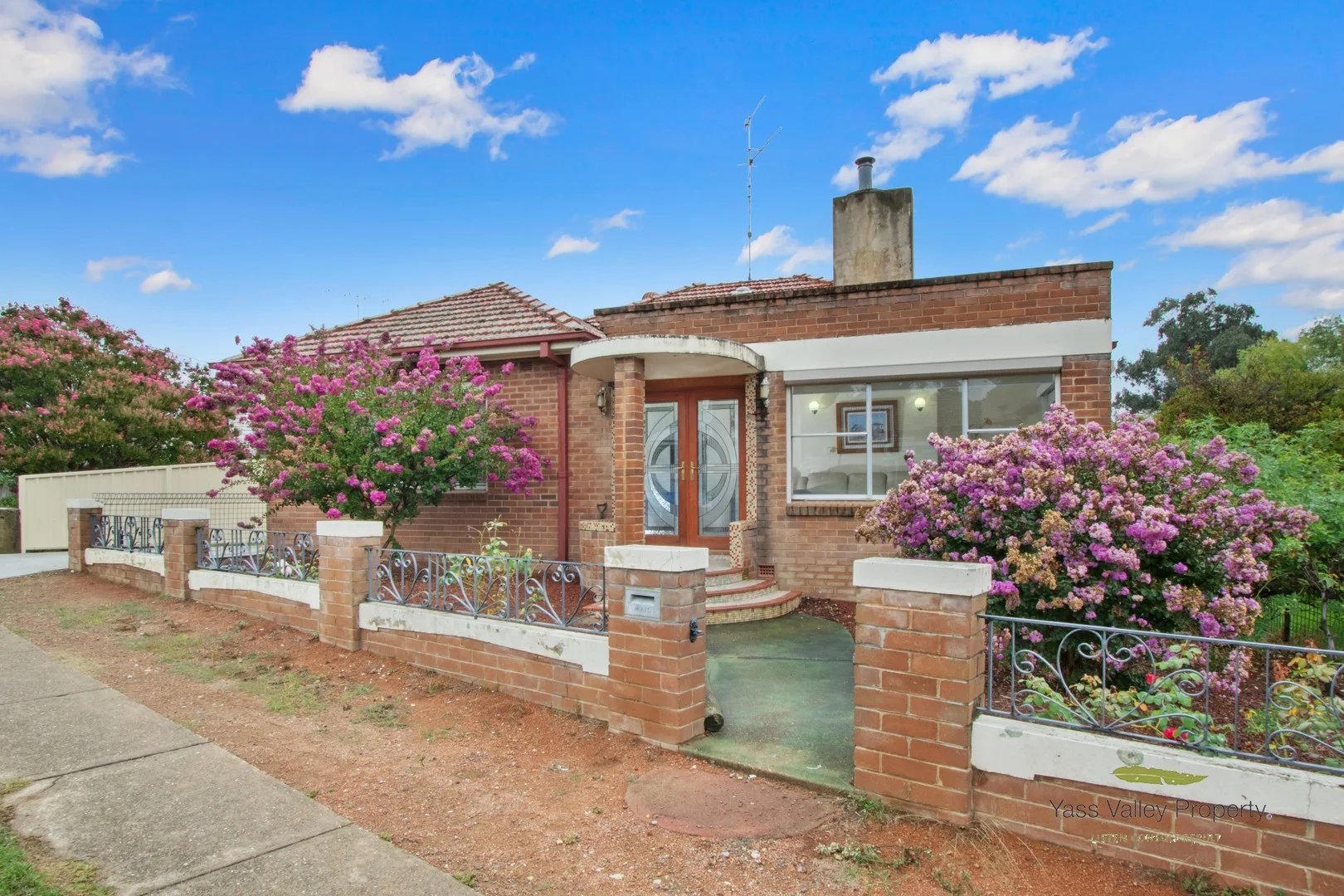 281 Comur Street, Yass NSW 2582