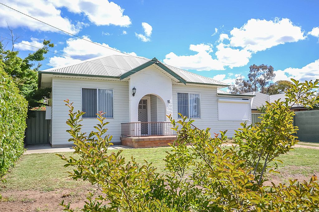 15 Gladstone Street, Mudgee NSW 2850