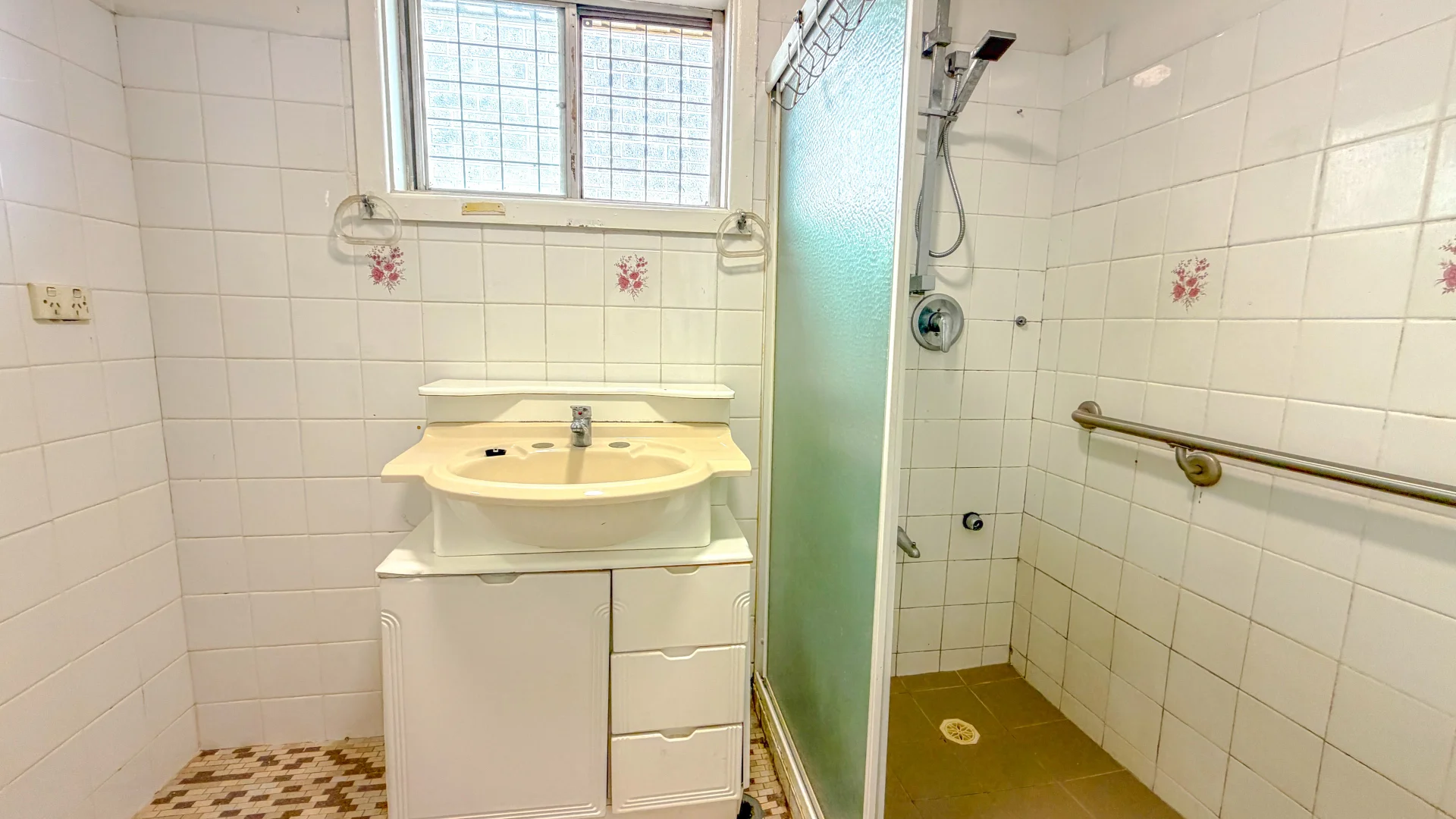 Additional image 9 of 18 kiora street, Canley Heights NSW 2166