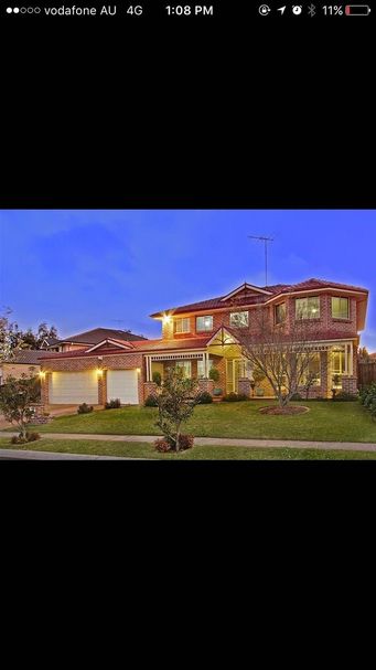 5 bedrooms House in 3 Coachman Crescent KELLYVILLE RIDGE NSW, 2155
