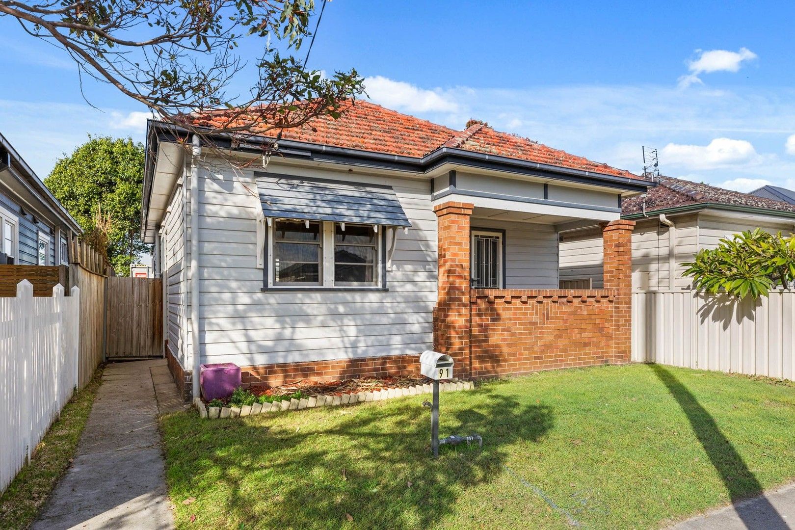 2 bedrooms House in 91 McMichael St MARYVILLE NSW, 2293