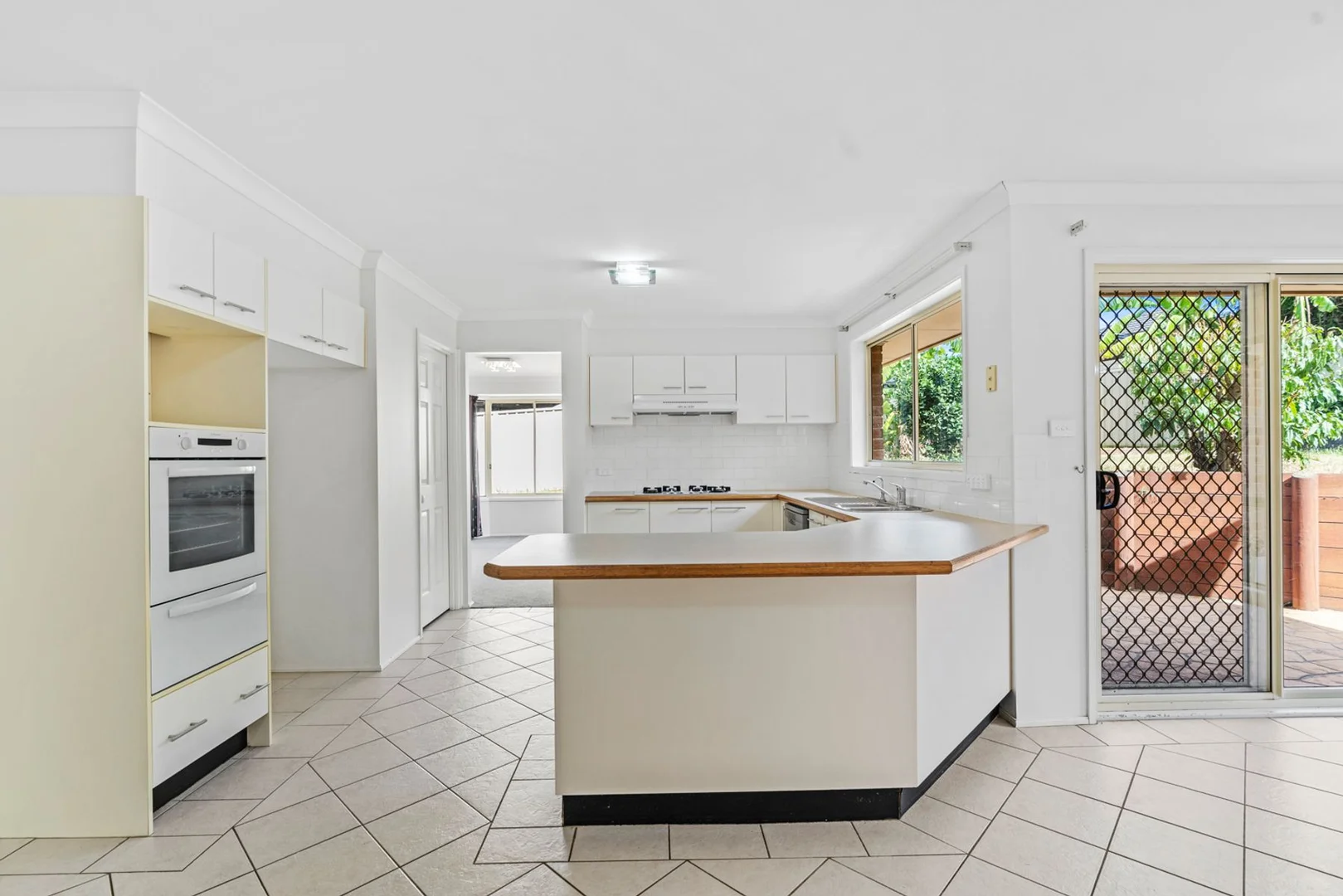 Additional image 3 of 48 Glendower Street, Rosemeadow NSW 2560