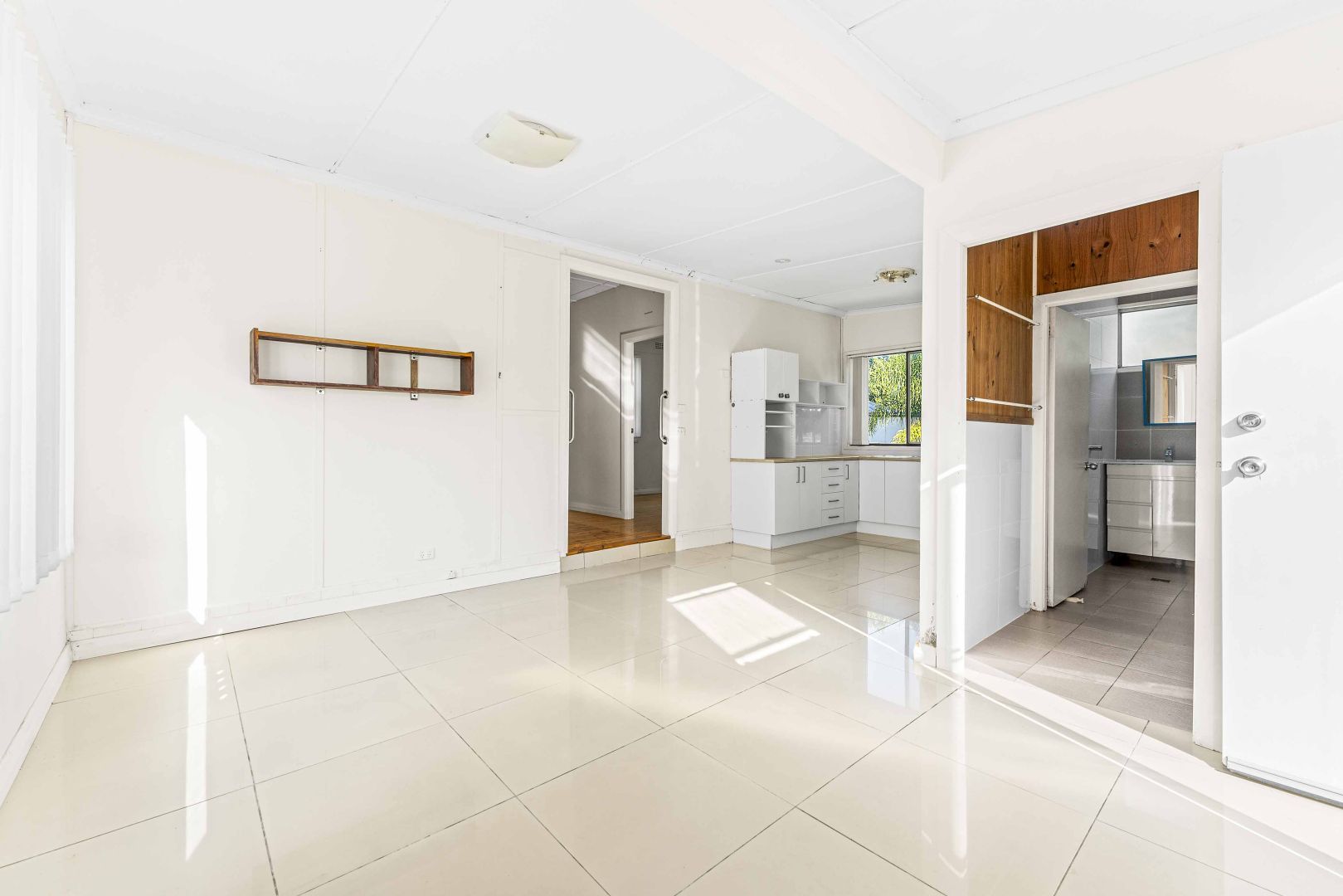 12 Budgeree Avenue, Lake Munmorah NSW 2259, Image 2