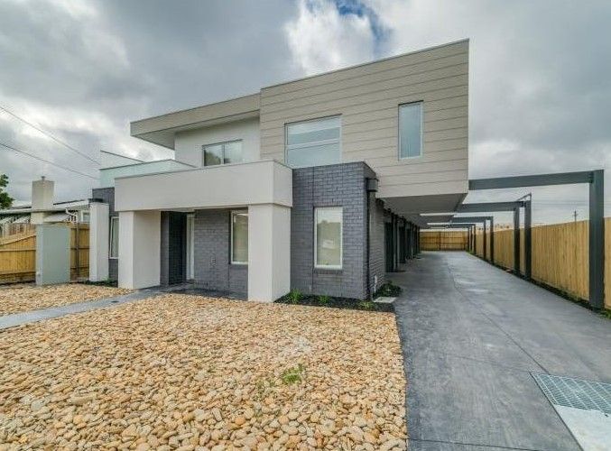 2 bedrooms Apartment / Unit / Flat in 3/10 Lorensen Avenue COBURG NORTH VIC, 3058