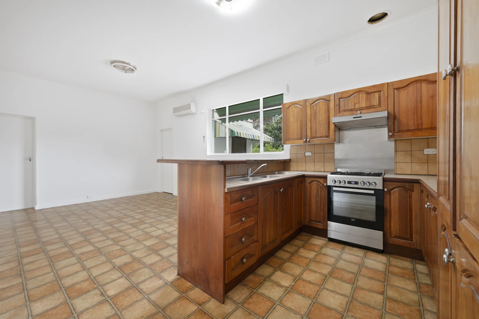 Additional image 5 of 21 The Avenue, Windsor VIC 3181