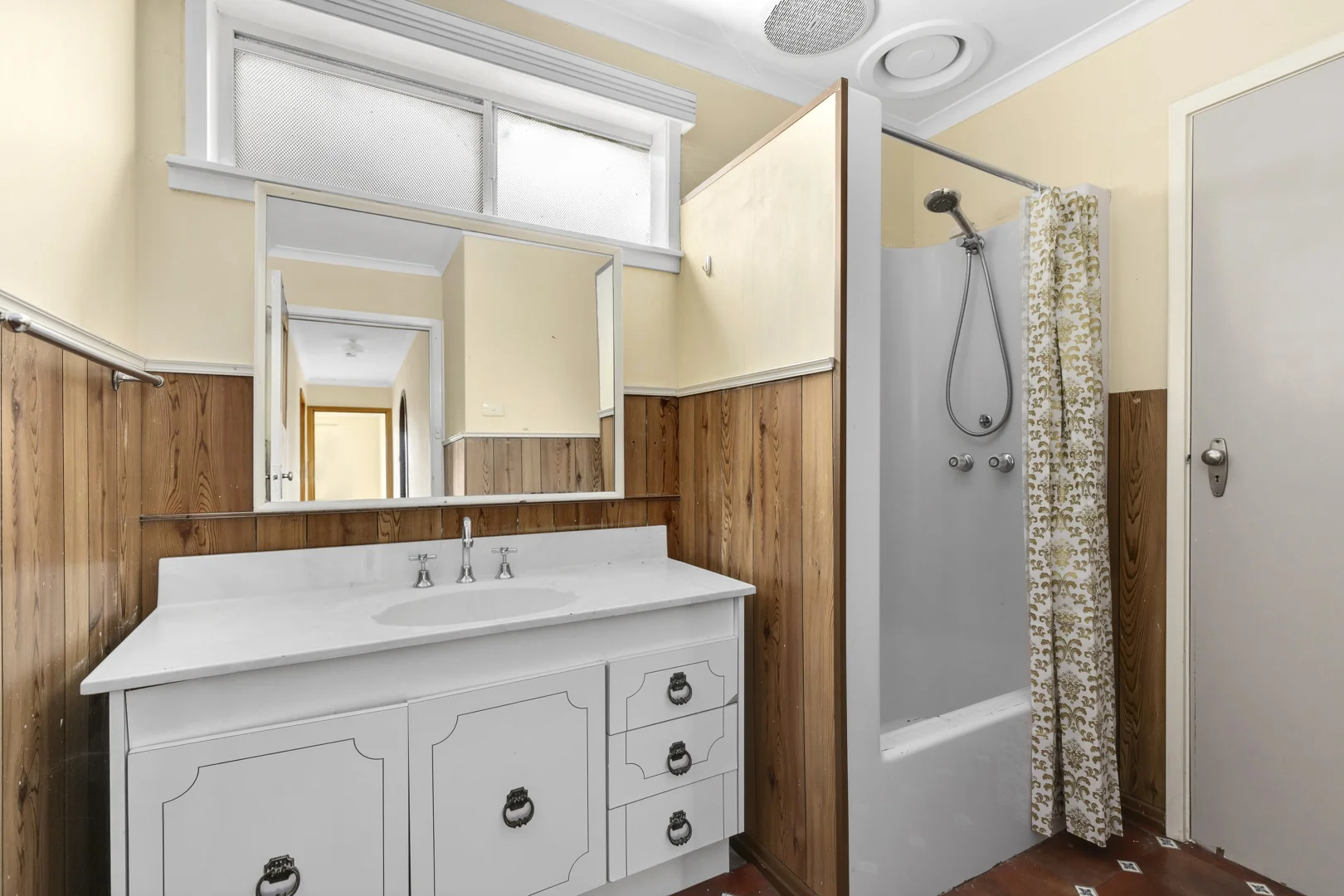 Additional image 7 of 45 Hibiscus Crescent, Newcomb VIC 3219