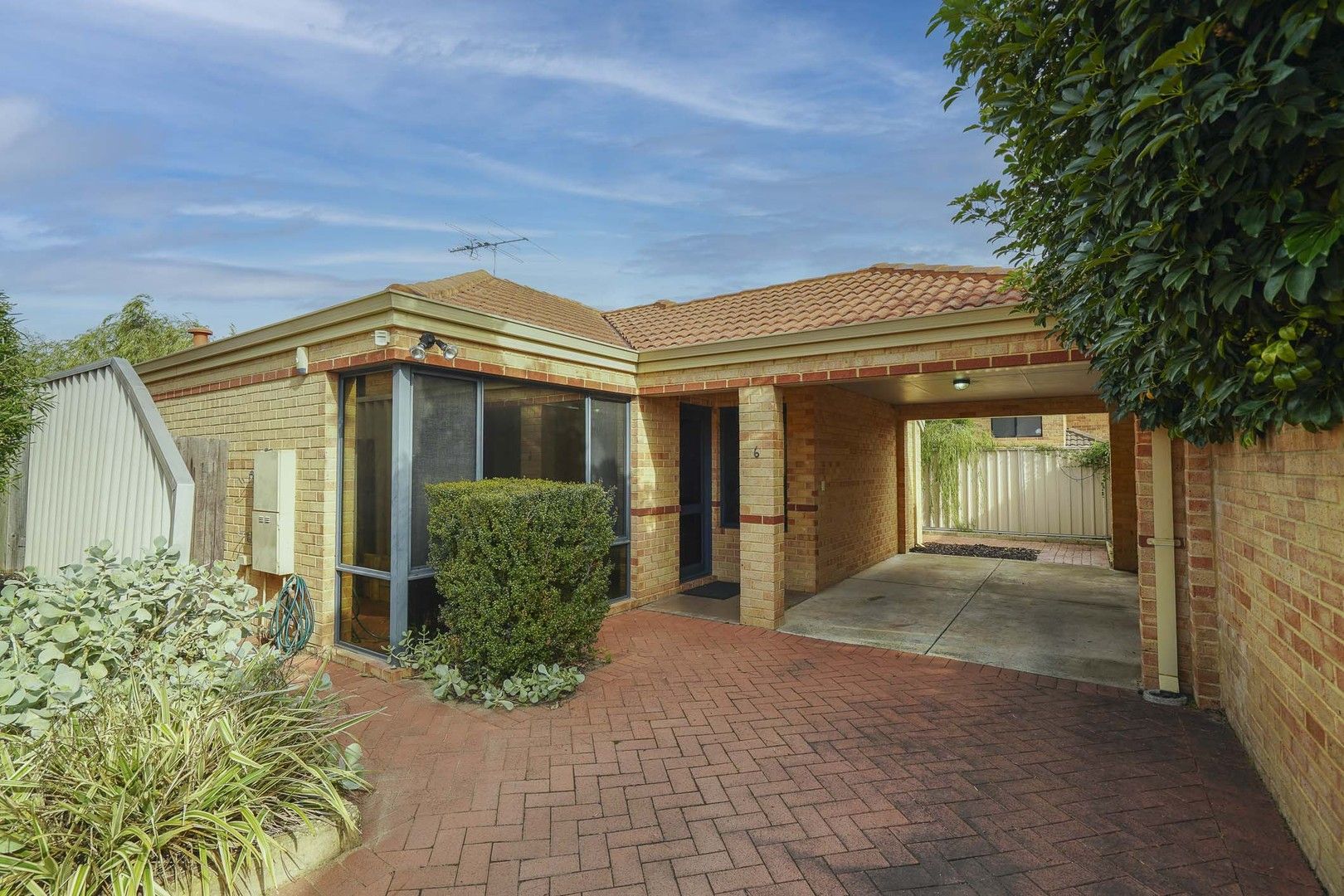 3 bedrooms House in 6/18-20 The Crescent REDCLIFFE WA, 6104