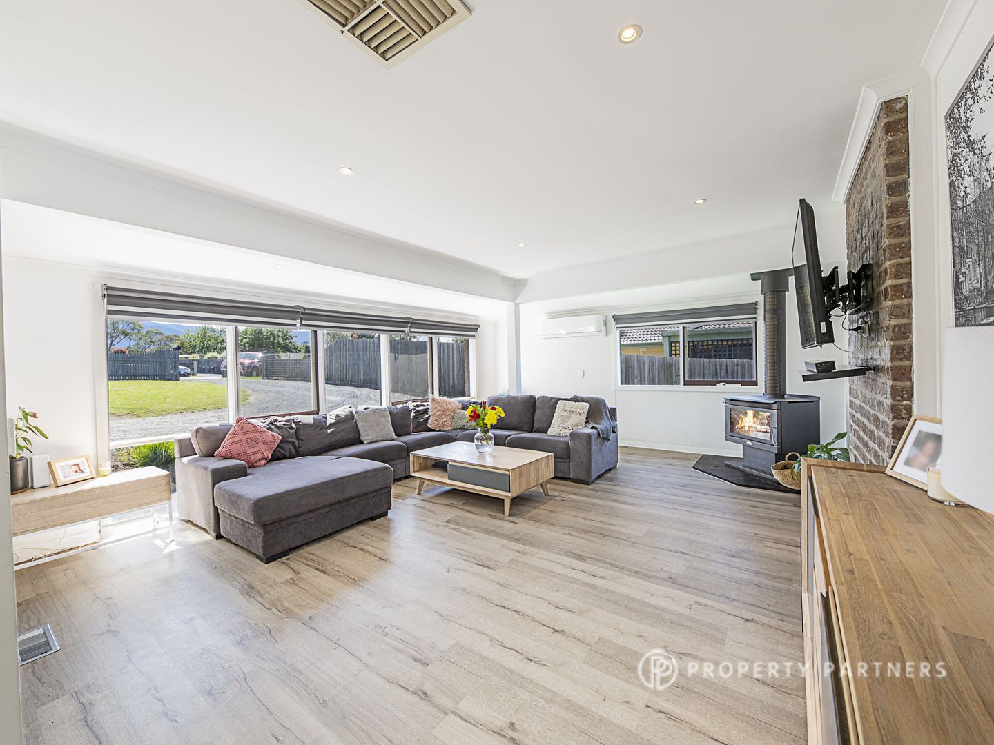 2 Fern Court, Launching Place VIC 3139, Image 2