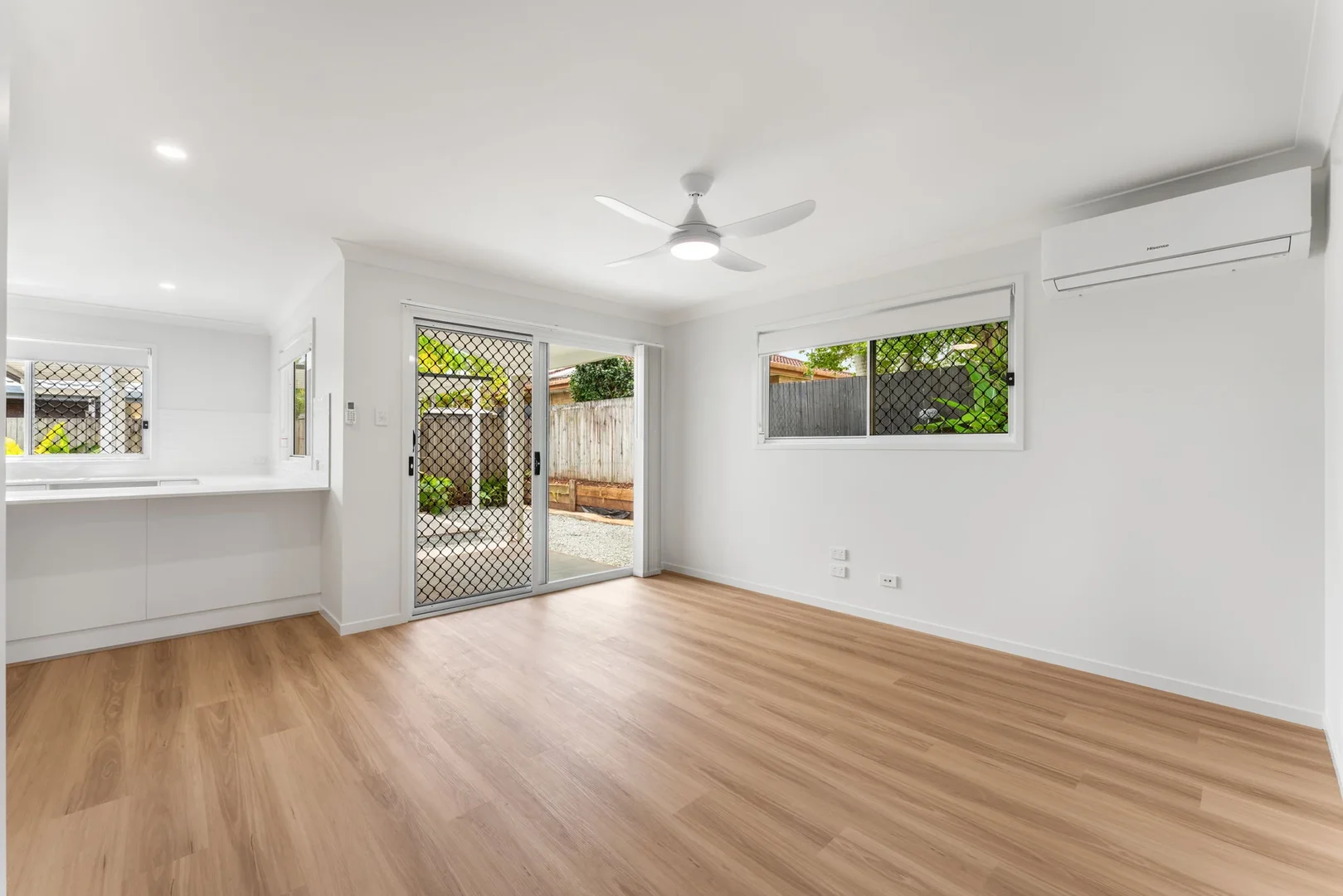 Additional image 5 of 100-102A Mill Street, Redland Bay QLD 4165