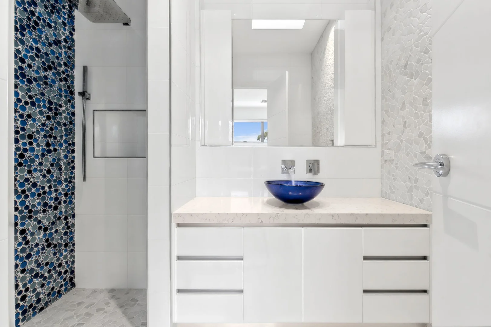 2A Williams Street, Dromana VIC 3936 - House For Rent | Domain