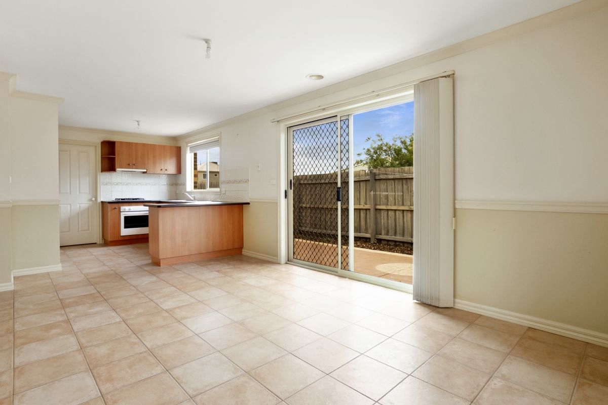 2/72 Mossfiel Drive, Hoppers Crossing VIC 3029, Image 1