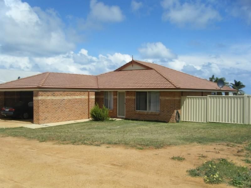 43 Sutcliffe Road, Waggrakine WA 6530, Image 0