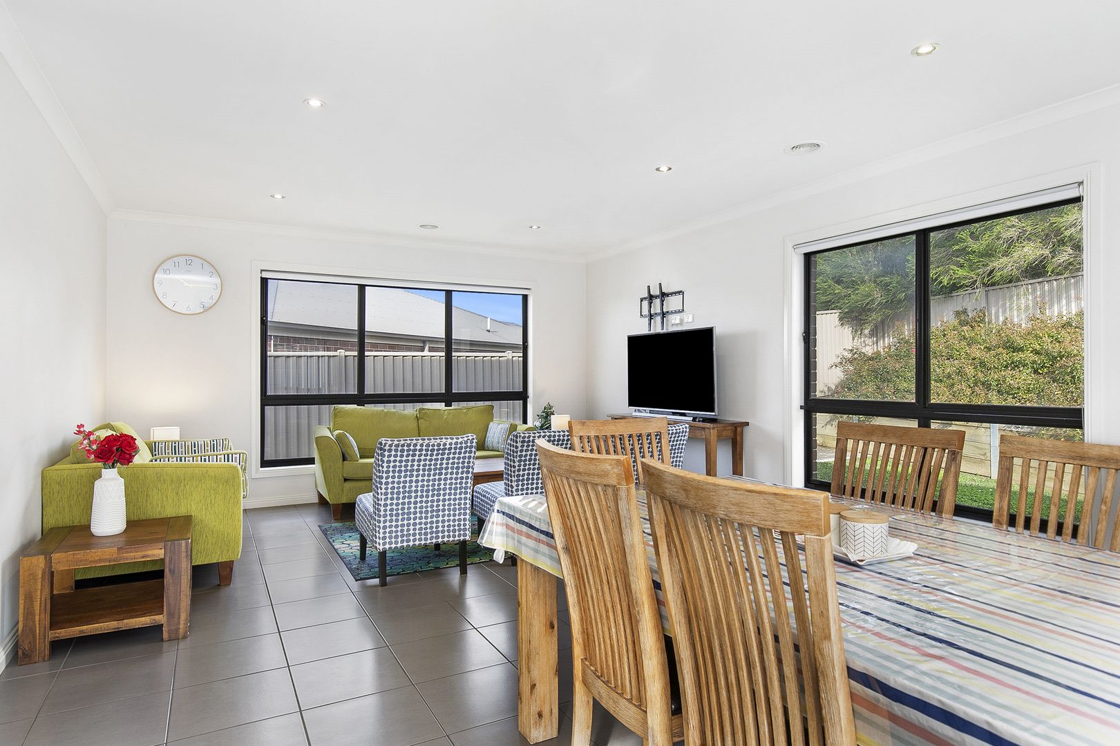 10 Muller Court, Mount Clear VIC 3350, Image 2