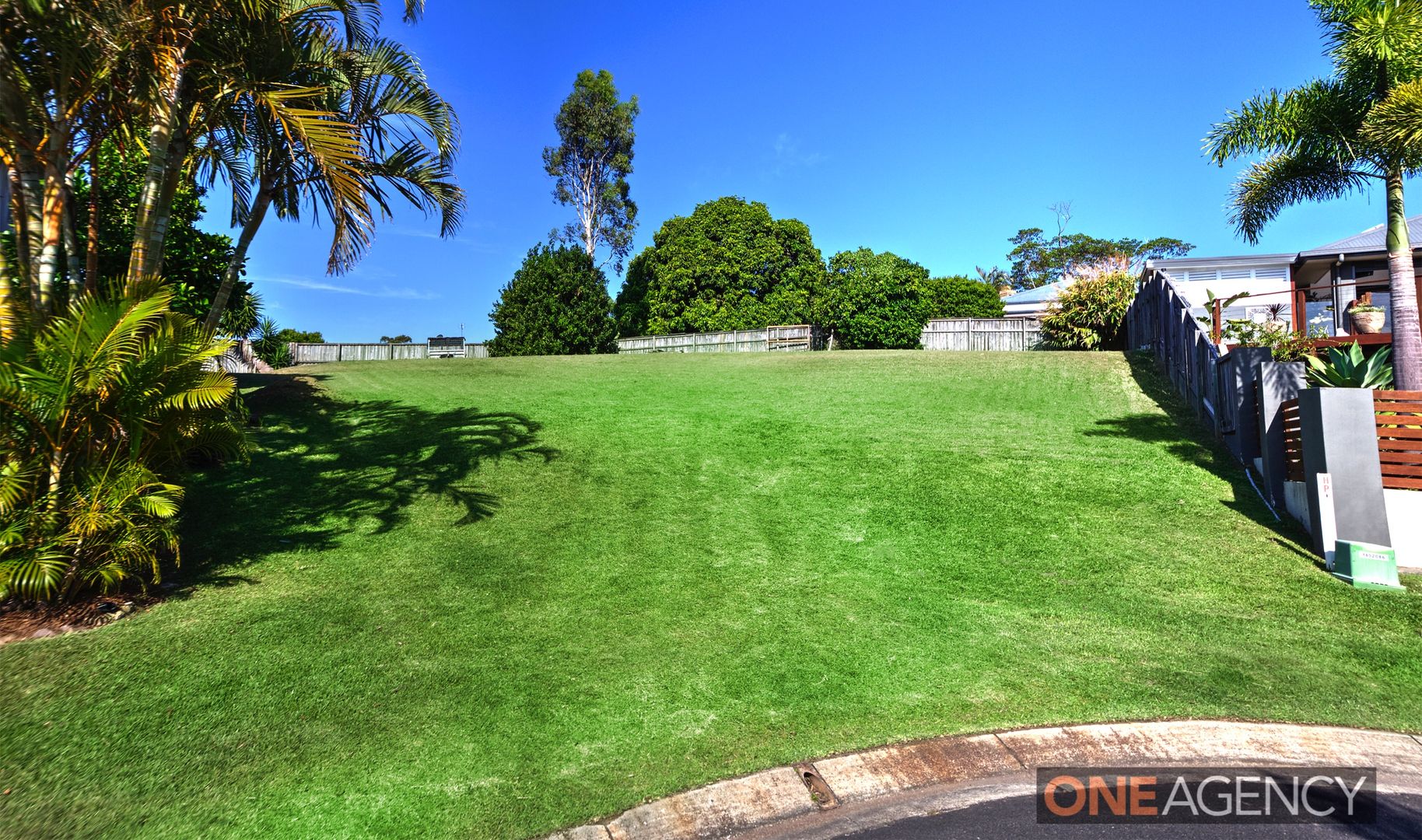 7 Pine Ridge Place, Little Mountain QLD 4551 Domain