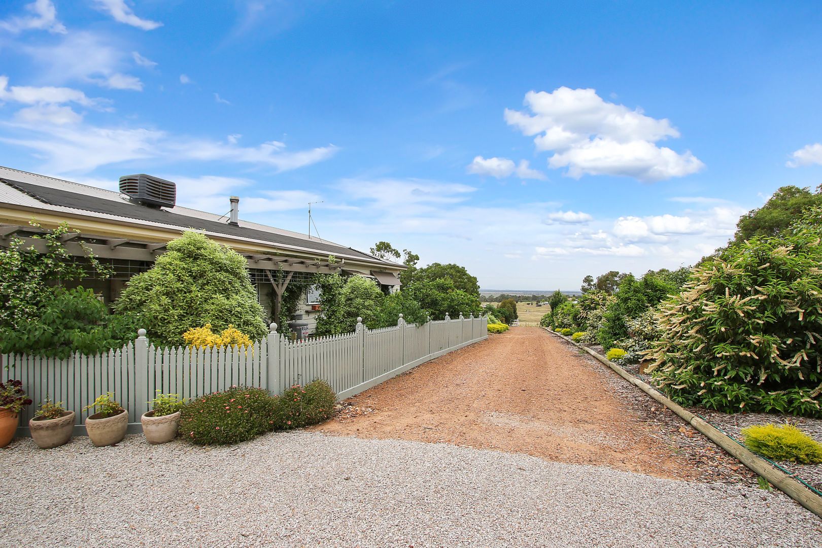 62 Lakeside Drive, Chesney Vale VIC 3725, Image 2