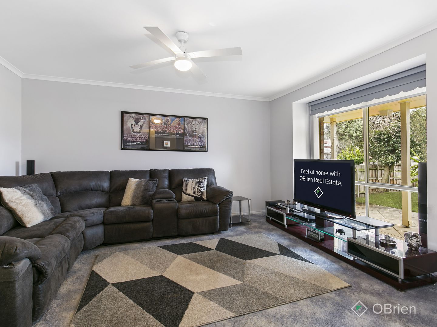 22 Landhill Close, Langwarrin VIC 3910, Image 2