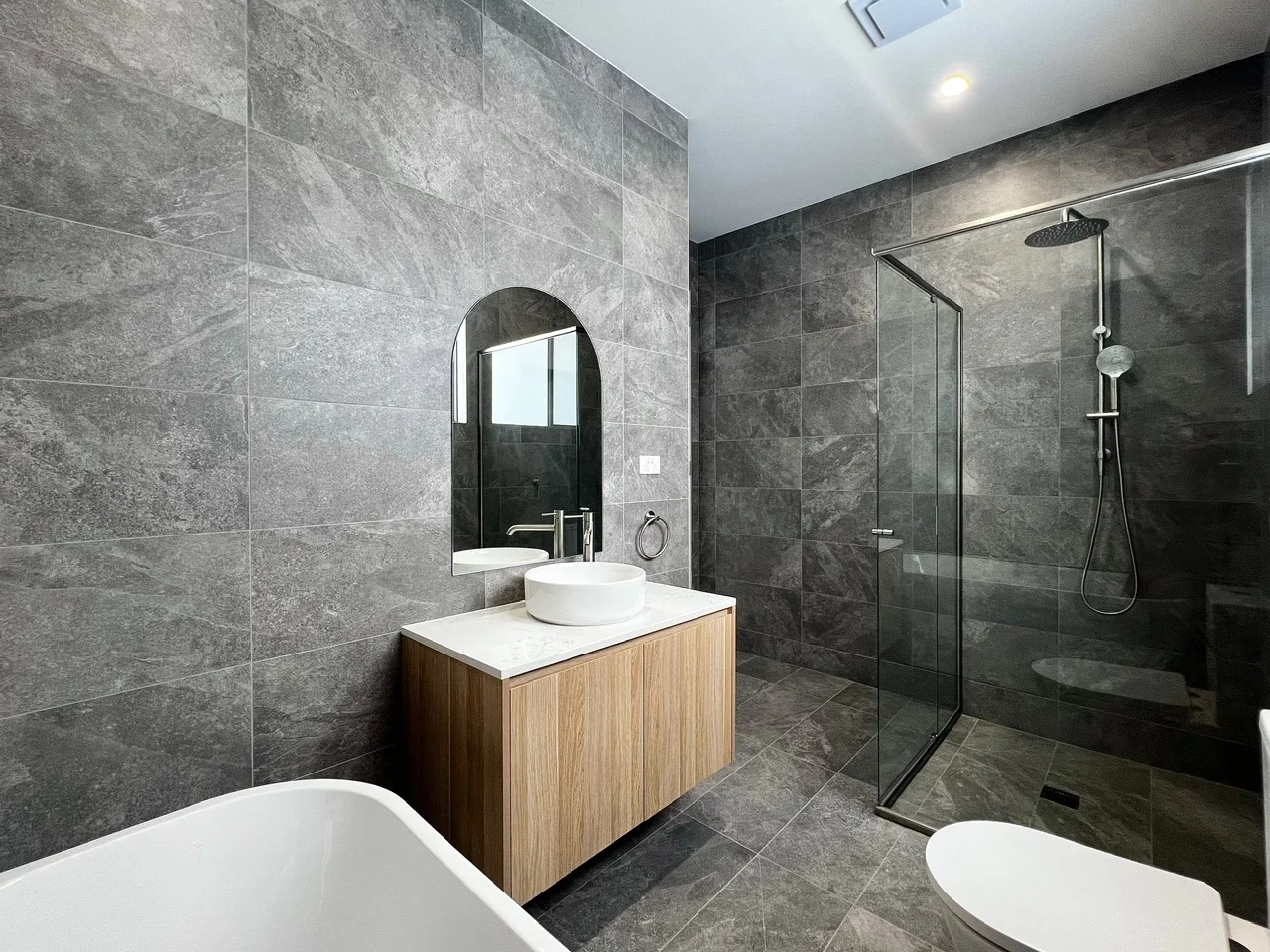 Additional image 12 of 2D Jacquinot Place, Glenfield NSW 2167