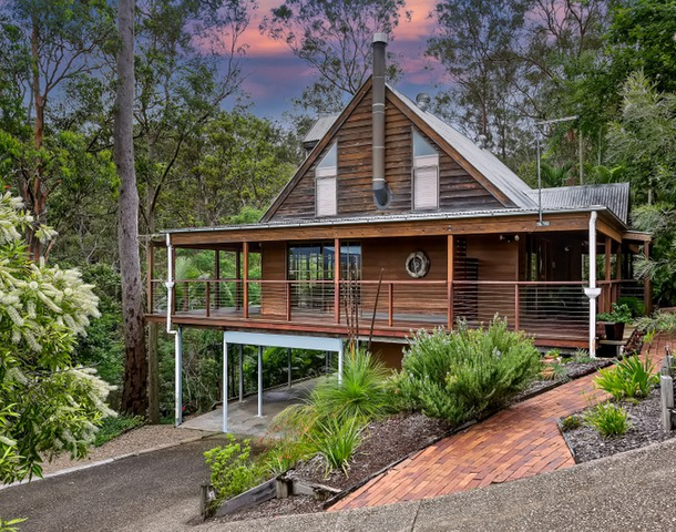 4 Branch Creek Road, Clear Mountain QLD 4500