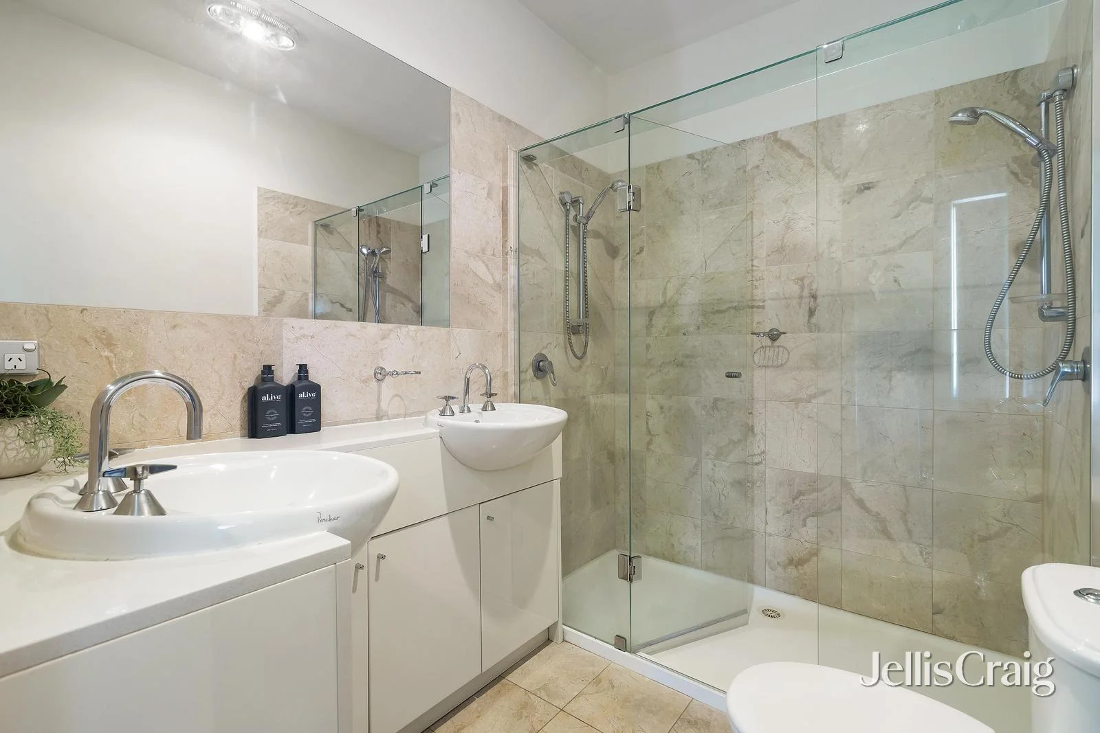 Additional image 6 of 3/319 Barkly Street, Elwood VIC 3184