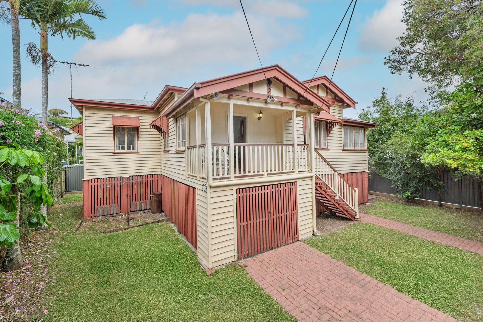 3 bedrooms House in 259 Riding Road BALMORAL QLD, 4171