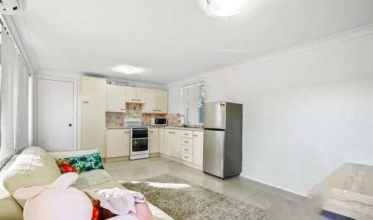 1 bedrooms House in 25A Ball Street COLYTON NSW, 2760