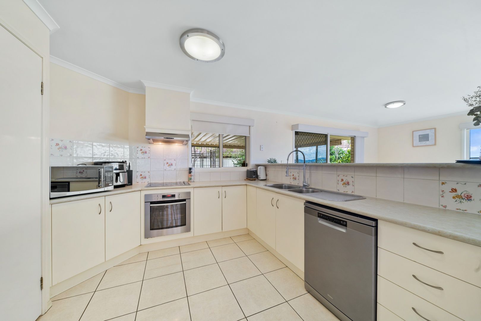 1 Meadow View Road, Beaudesert QLD 4285, Image 2