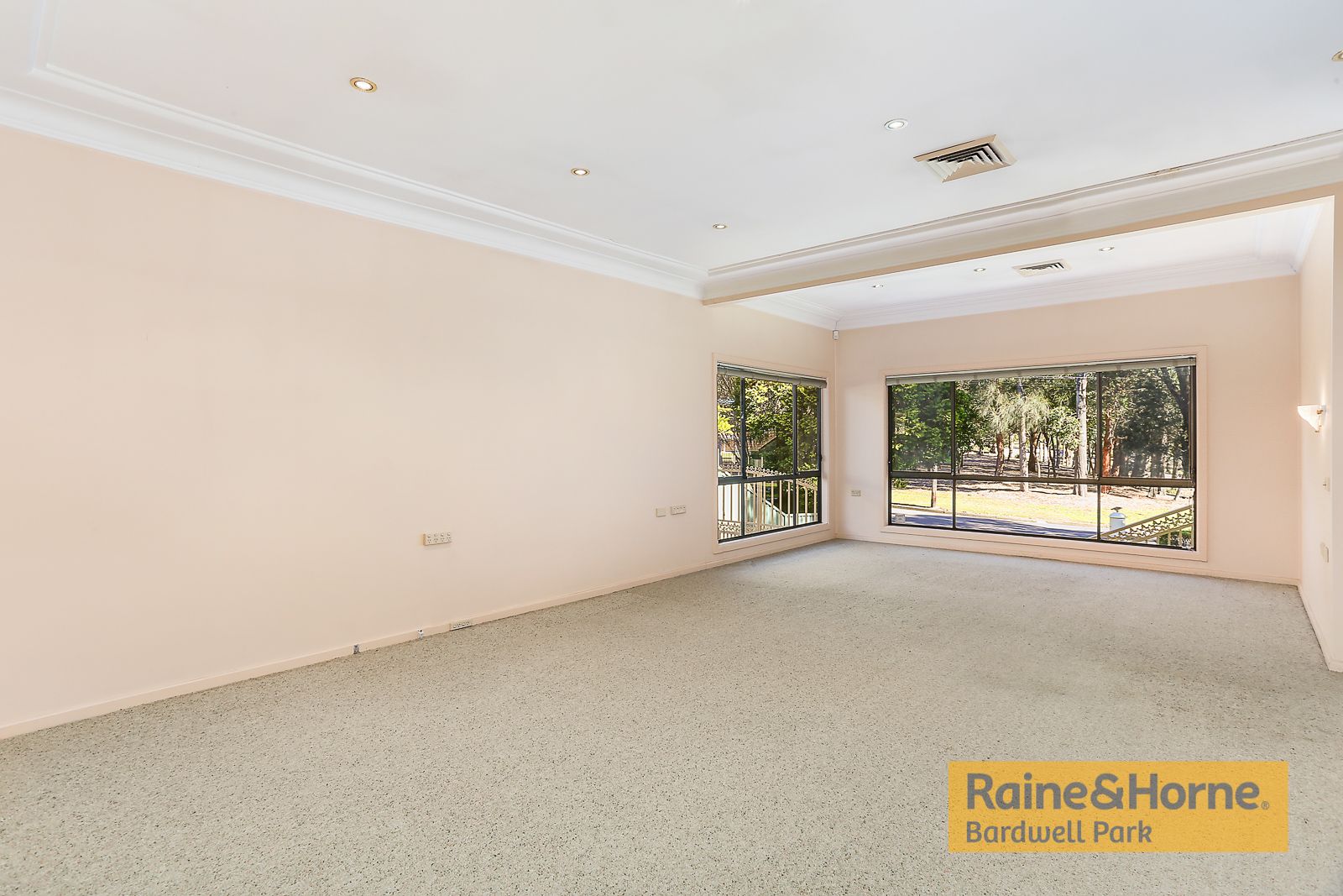 9 Kent Avenue, Roselands NSW 2196, Image 1