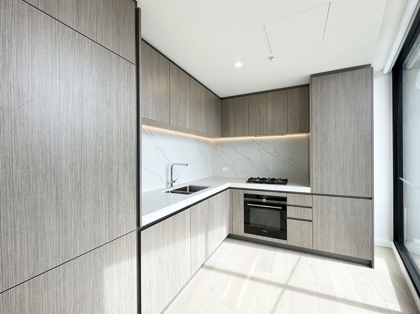 1 bedrooms Apartment / Unit / Flat in 704/1 Drill Street HAWTHORN VIC, 3122