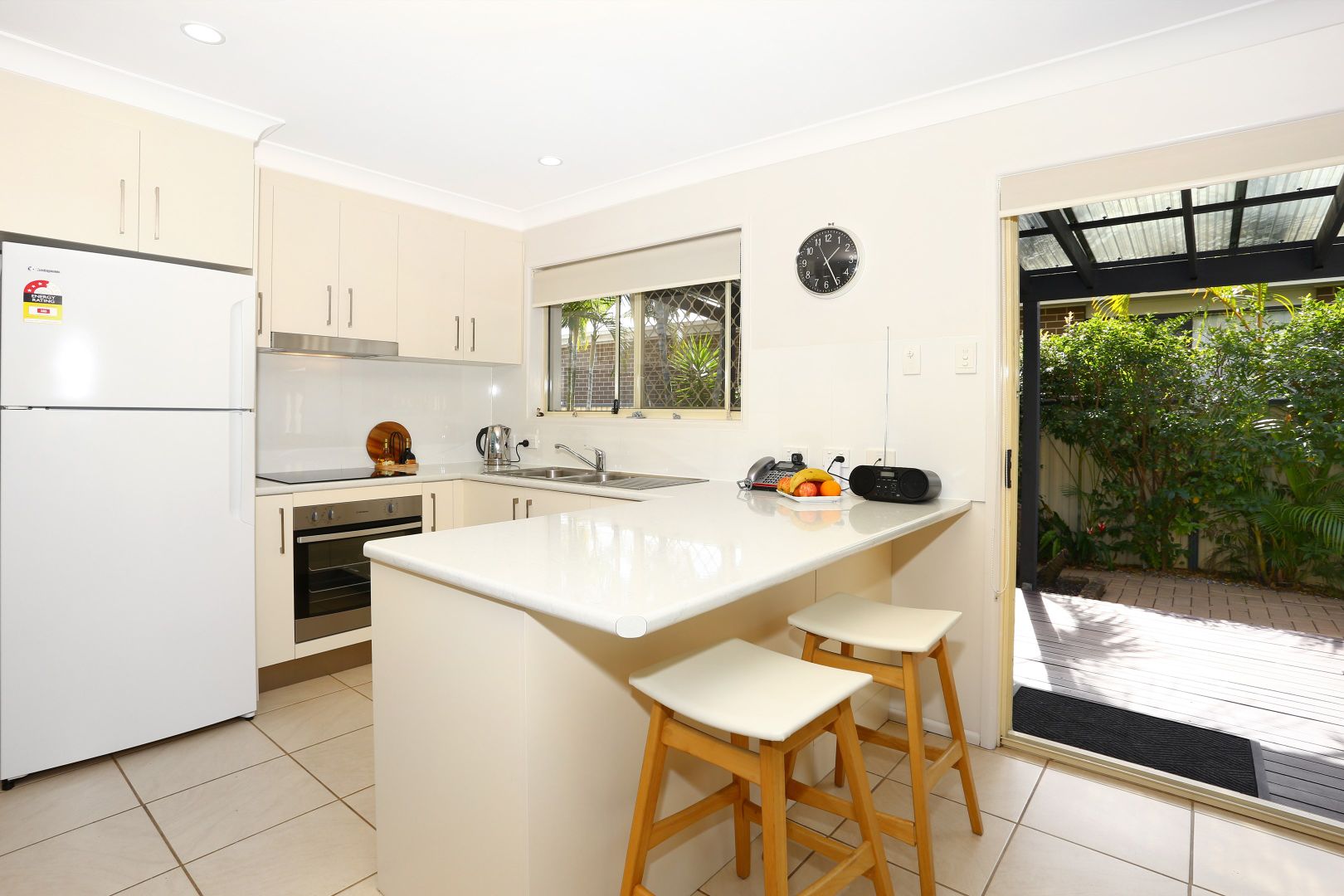 1/11 Hollywell Road, Biggera Waters QLD 4216, Image 2